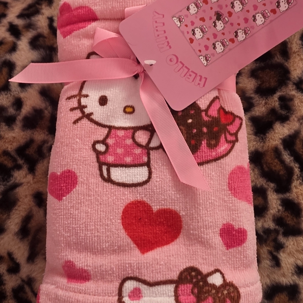 Hello Kitty Hand Towels